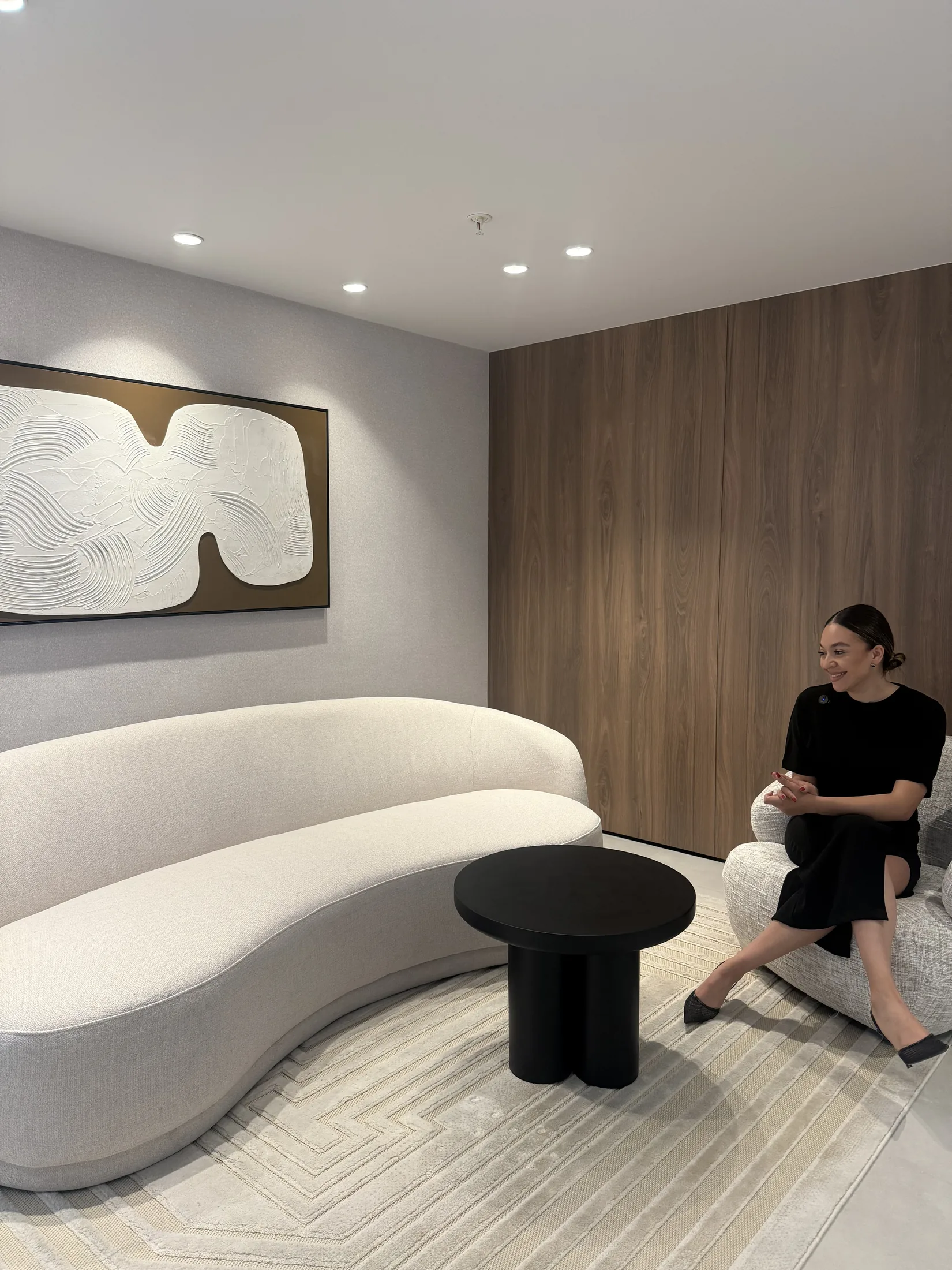 Lounge interior amueblado
